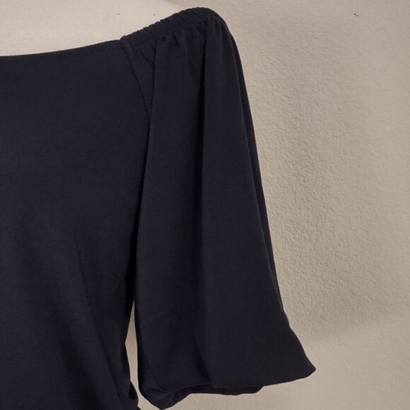 New Puffed Sleeves Top Size XS - Picture 2 of 7